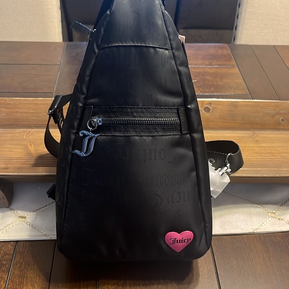 Brand new super cute and stylish Juicy couture sling/crossbody - Picture 11 of 11